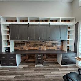 Custom closet for guest bedroom