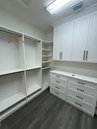 Custom closet installation in Sarasota home